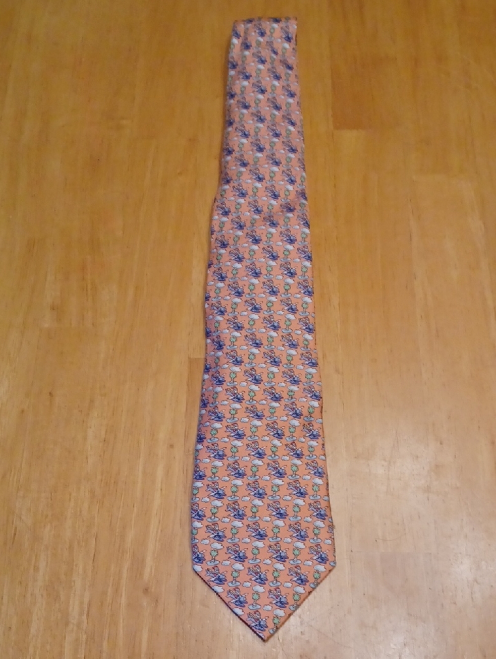 Vineyard Vines Peach Tie with Santa Airplane Palm Tree Motif